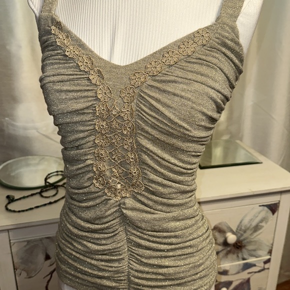 XOXO Ruched Top - Picture 1 of 11